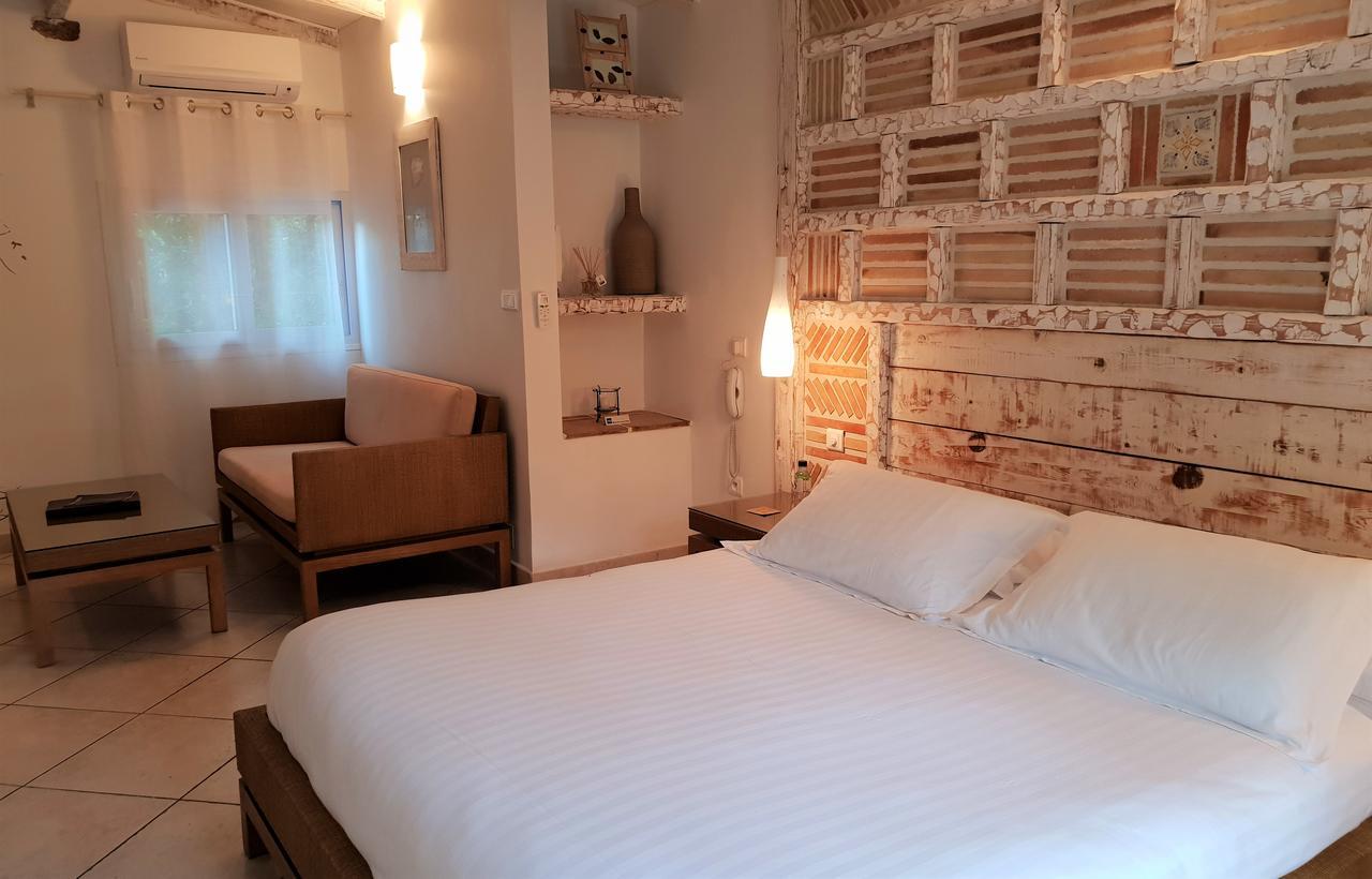 Private Hotel - Adult Only Порто-Веккьо Экстерьер фото