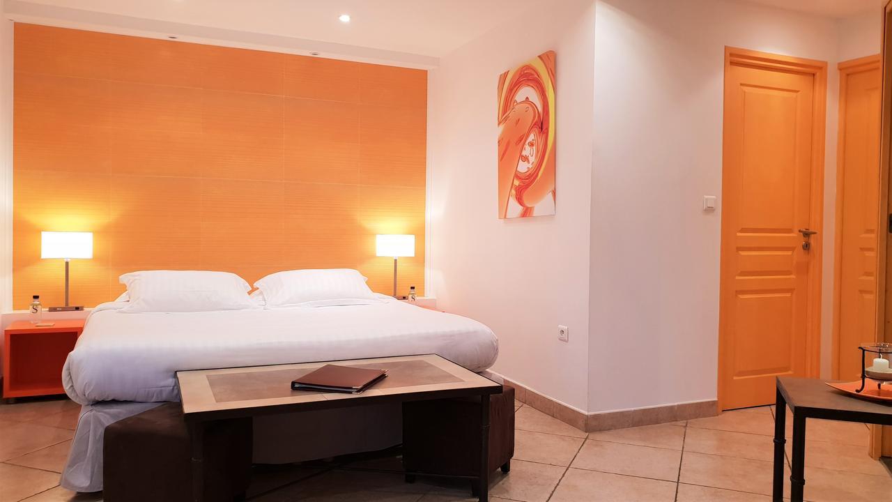 Private Hotel - Adult Only Порто-Веккьо Экстерьер фото