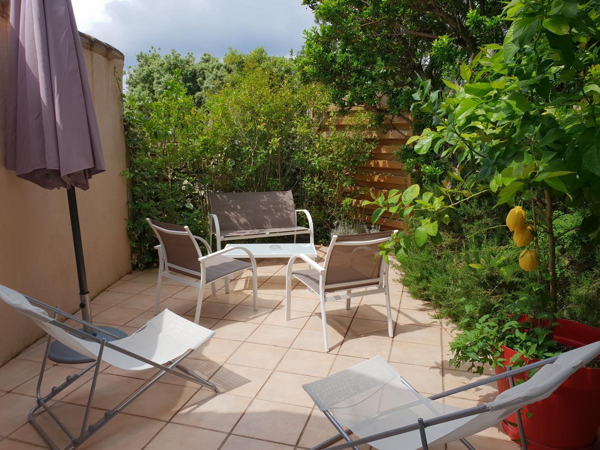 Private Hotel - Adult Only Порто-Веккьо Экстерьер фото