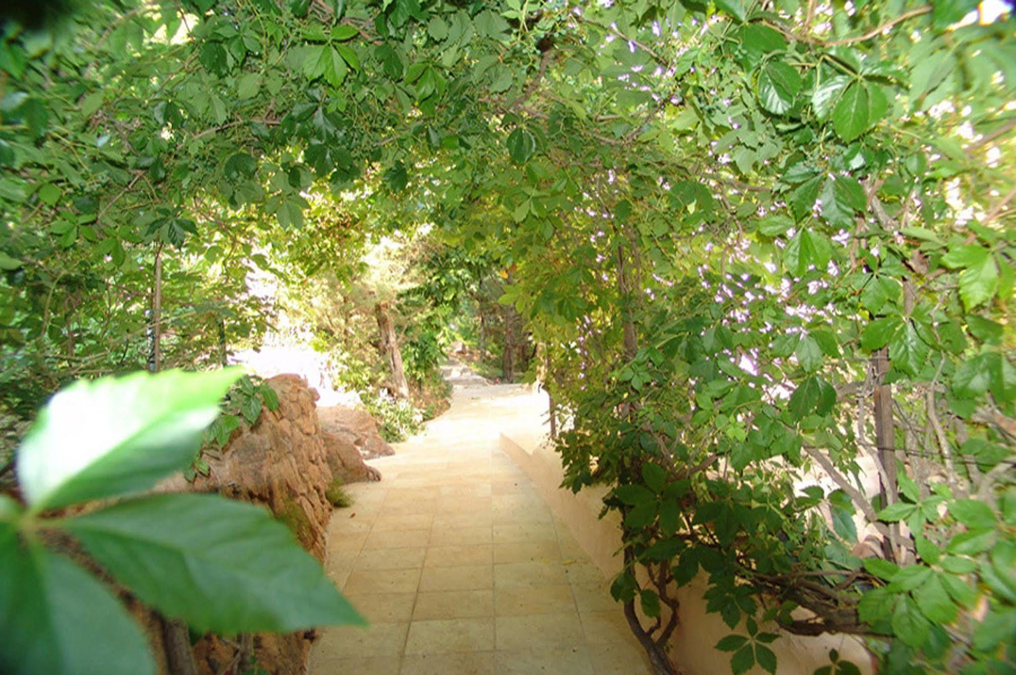 Private Hotel - Adult Only Порто-Веккьо Экстерьер фото